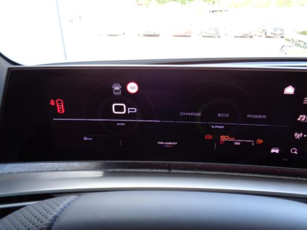 Peugeot 3008 Hybrid 145 e-DSC6 GT Allwetterr. Navi, Kamera
