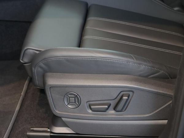 Audi Q5 Sportback edition one TDI quattro AAL