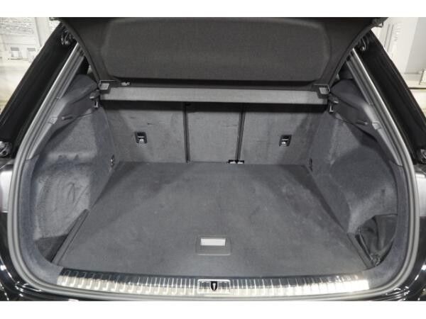 Audi Q3 35 TDI S line quattro Navi LED Kamera 18 Zoll