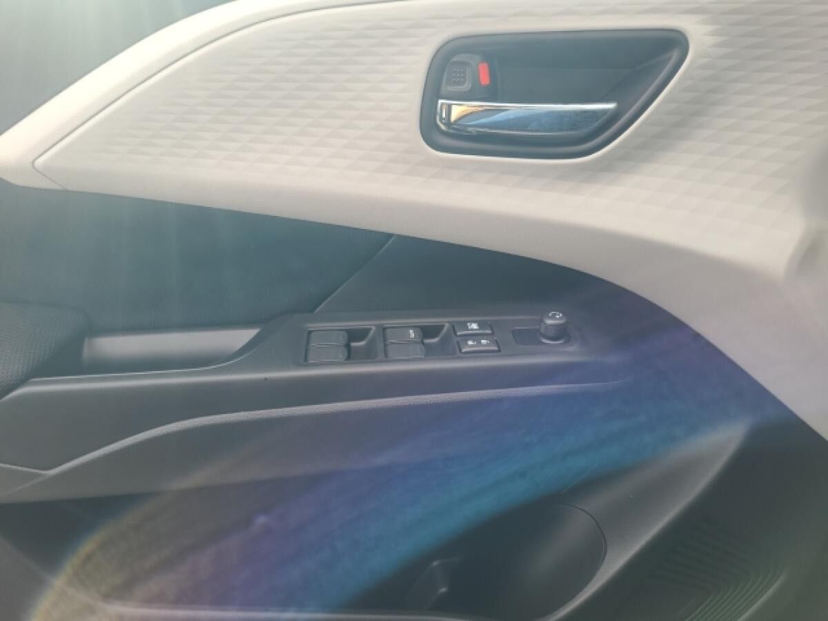 Suzuki Swift 1.2 HYBRID Comfort Navi LED DAB SHZ Keyless Entry Keyless Ausparkassistent Totwinkelassistent