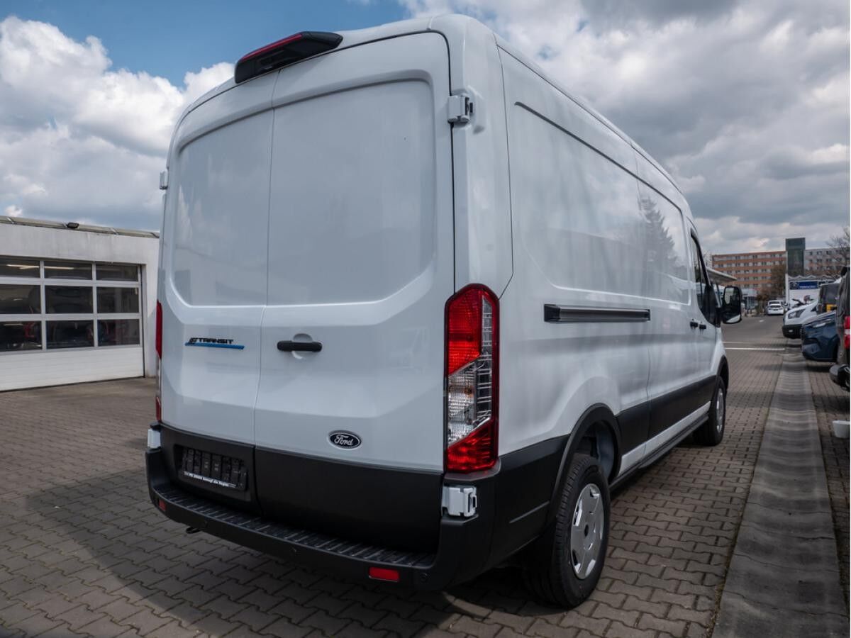 Ford Transit Elektro 350L3 Trend RWD 68KWh PDC SHZ KAMERA -K.T.-