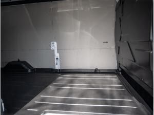 Ford Transit Elektro 350L3 Trend RWD 68KWh PDC SHZ KAMERA -K.T.-