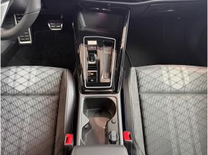 Volkswagen Golf R-Line 1,5 l eTSI DSG