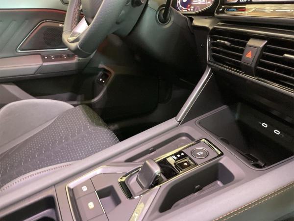 Cupra Leon Sportstourer VZ 1.5 e-Hybrid Extreme Panorama Brembo Matrix Kamera