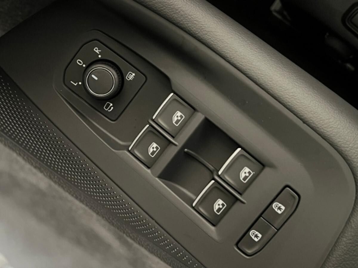 Volkswagen Passat R-Line 2.0 TDI DSG 4MOTION *Black Style*