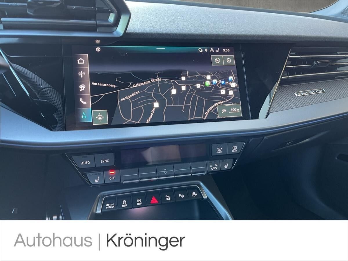Audi RS3 Limousine 2.5 TFSI quattro HUD Sporta.