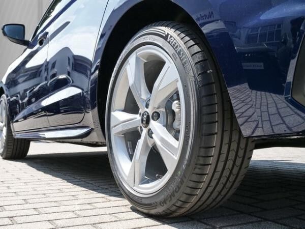 Audi A1 Sportback S line 30 TFSI S tronic / ALW