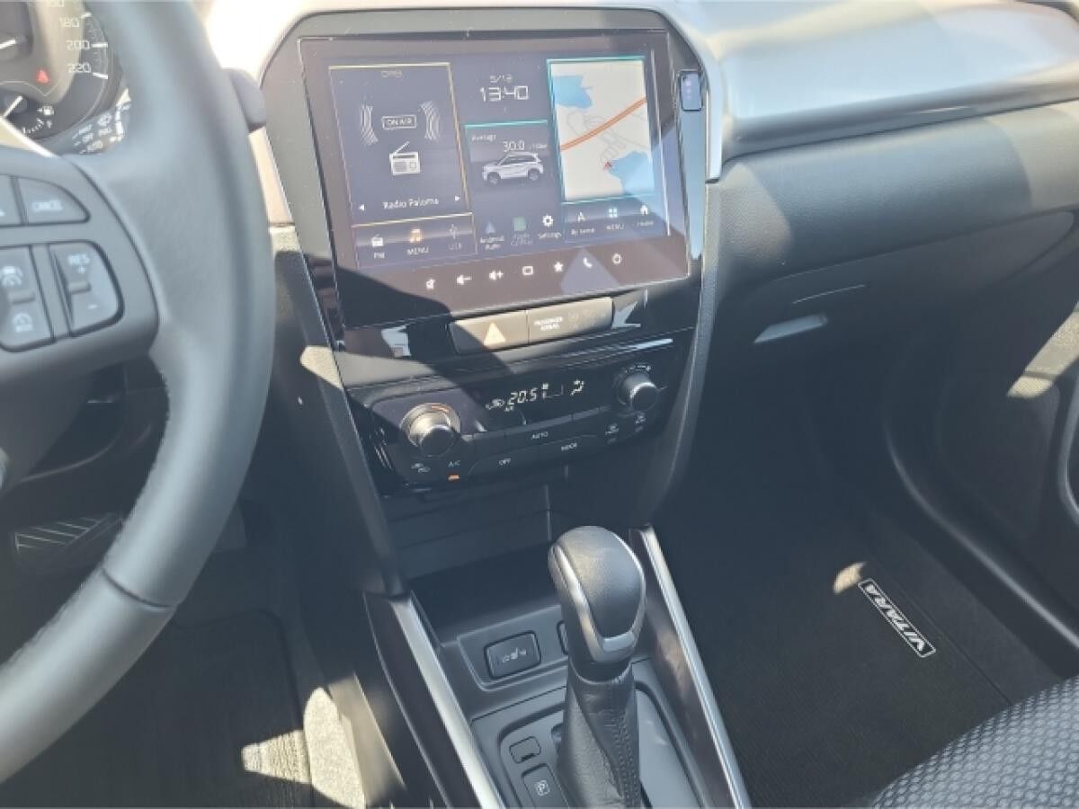 Suzuki Vitara 1.5 HYBRID AGS Comfort Navi LED Klimaautom DAB SHZ Keyless Entry Keyless Ausparkassistent