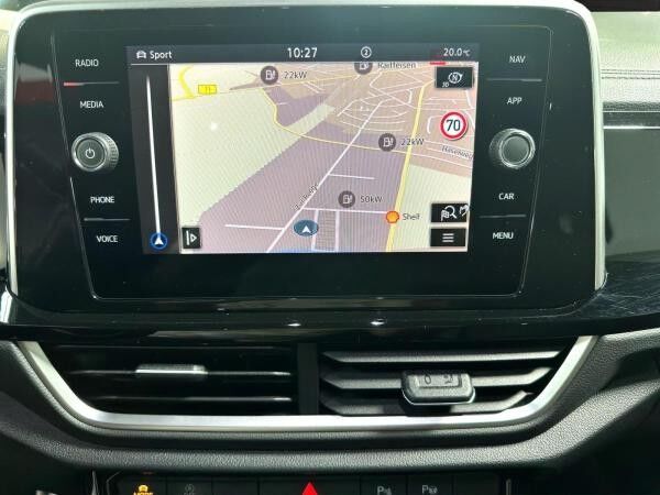 Volkswagen T-Roc R-Line 2.0TDI*ACC*BEATS*DSG*CAM*PANO*AHK*