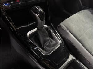 Volkswagen T-Roc R-Line 2.0TDI*ACC*BEATS*DSG*CAM*PANO*AHK* Volkswagen T-Roc R-Line 2.0TDI*ACC*BEATS*DSG*CAM*PANO*AHK*