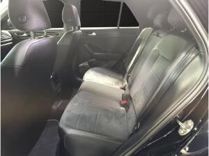 Volkswagen T-Roc R-Line 2.0TDI*ACC*BEATS*DSG*CAM*PANO*AHK* Volkswagen T-Roc R-Line 2.0TDI*ACC*BEATS*DSG*CAM*PANO*AHK*