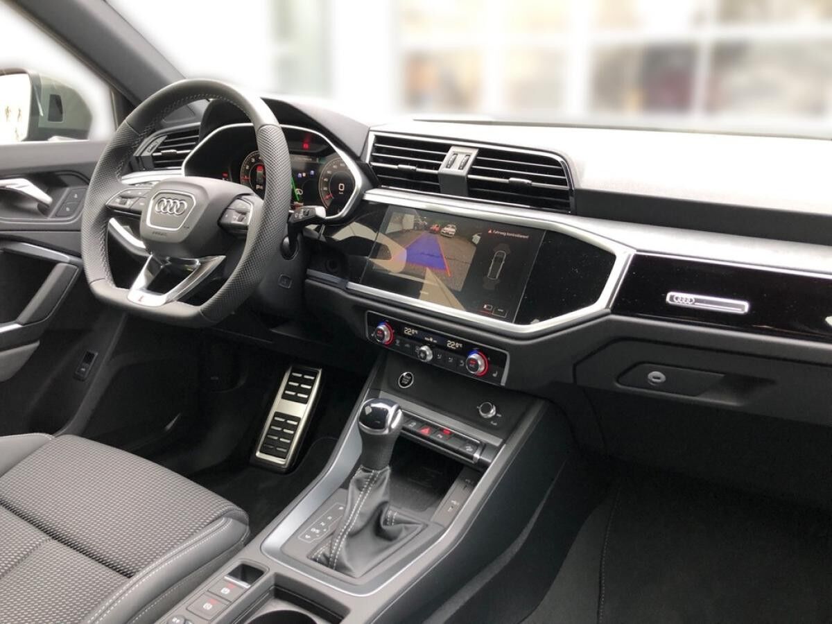Audi Q3 S line 35 TFSI S tronic || SOFORT VERFÜGBAR || Sonderabnehmer