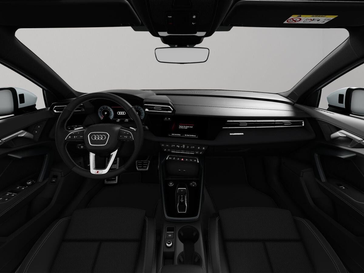 Audi A3 Limousine 35 TFSI S line Matrix LED Navi RÜ