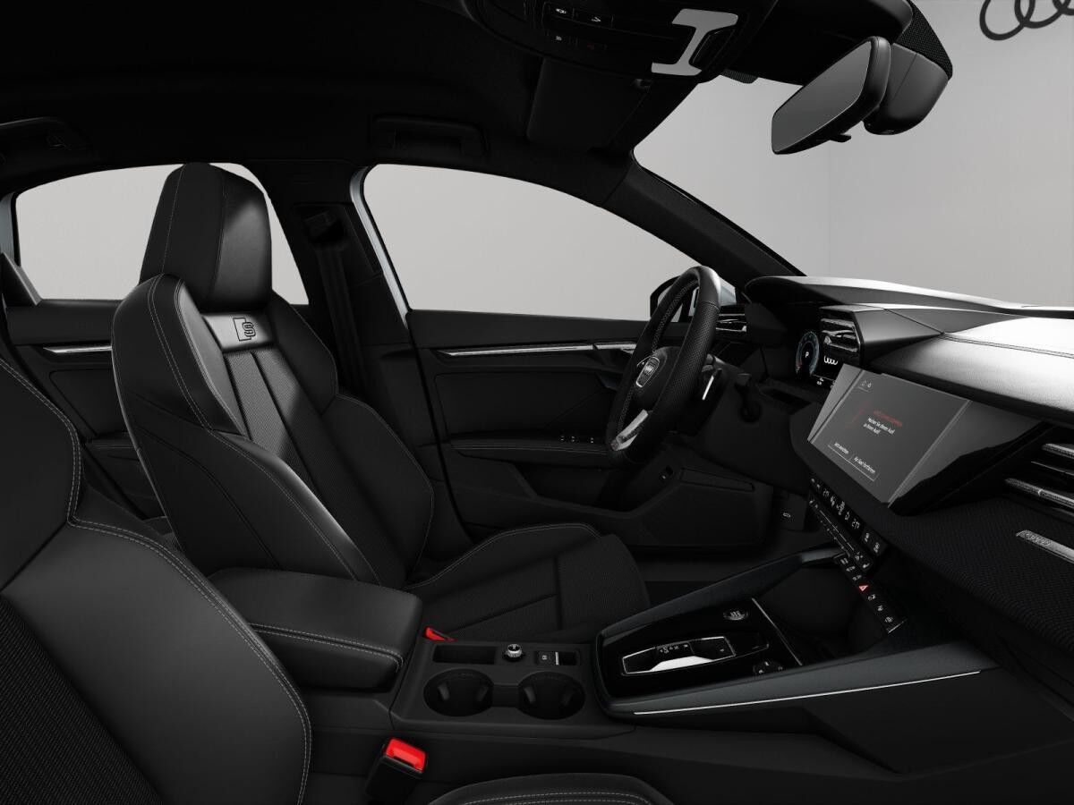 Audi A3 Limousine 35 TFSI S line Matrix LED Navi RÜ