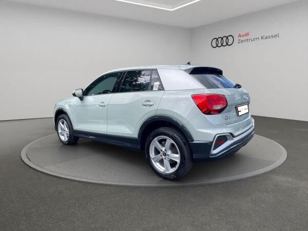Audi Q2 30 TFSI S line LED PDC AHK CarPlay