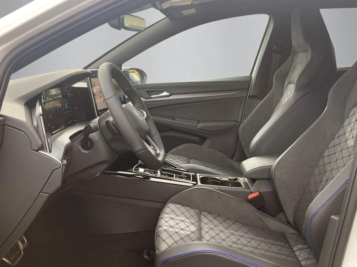 Volkswagen Golf R-Line 1,5 l TSI  AHK+KAMERA+NAVI *SOFORT VERFÜGBAR*