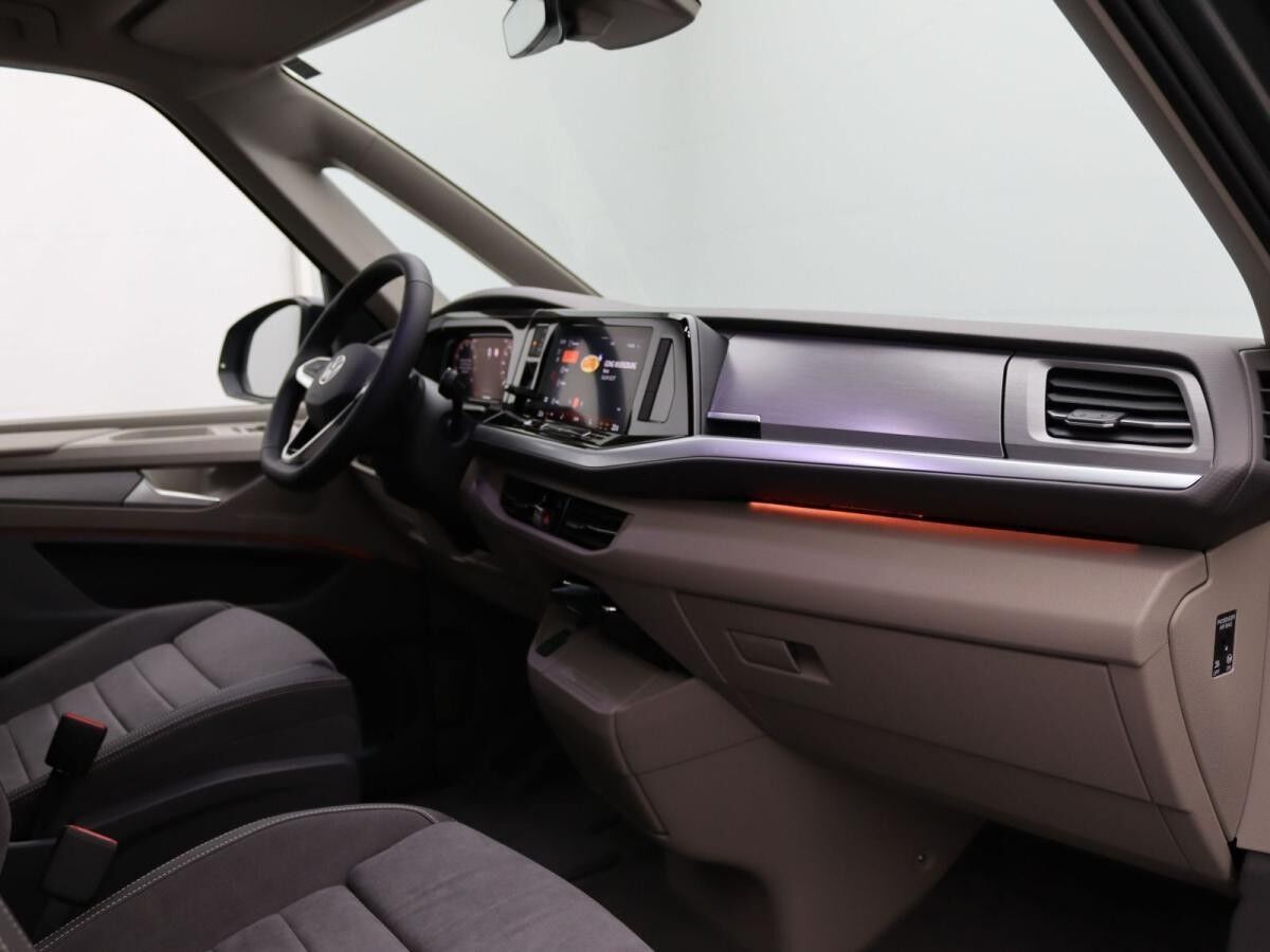 Volkswagen Multivan Langversion Life 2.0 TSI DSG / 7-Sitzer