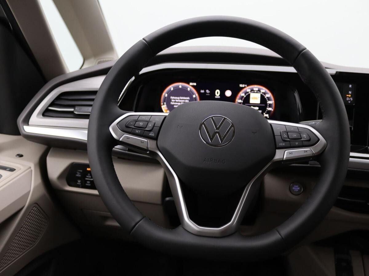 Volkswagen Multivan Langversion Life 2.0 TSI DSG / 7-Sitzer