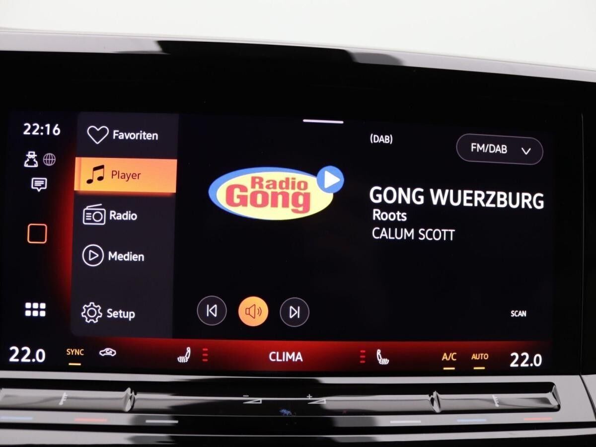 Volkswagen Multivan Langversion Life 2.0 TSI DSG / 7-Sitzer