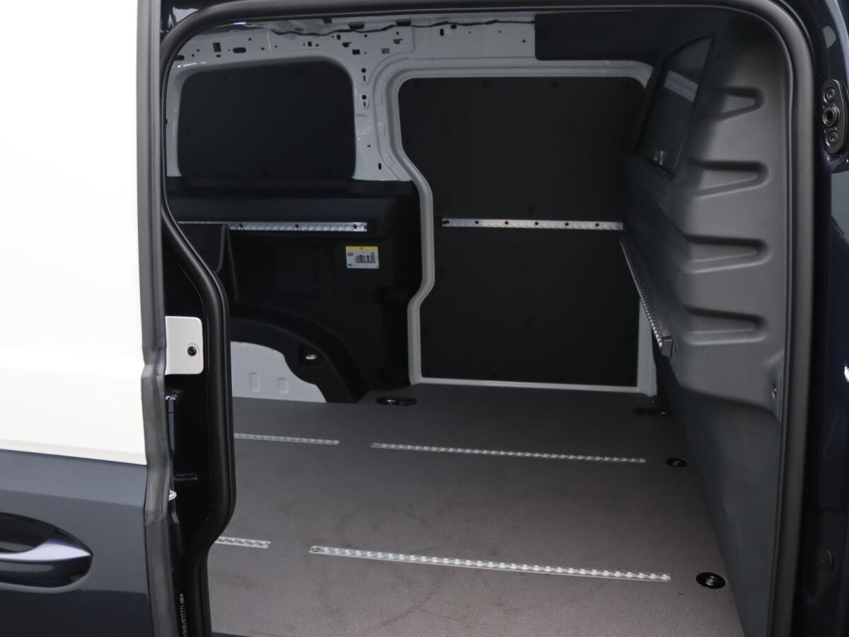 Volkswagen ID.Buzz Cargo/ Matrix, AppConnect, AHK, ACC, RFK