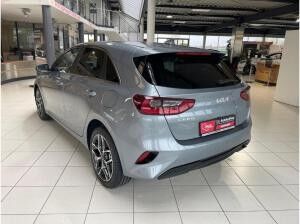 Kia Ceed 1.5T 48V DCT 140PS ULTIMATE Edition + Style Paket | SOFORT VERFÜGBAR
