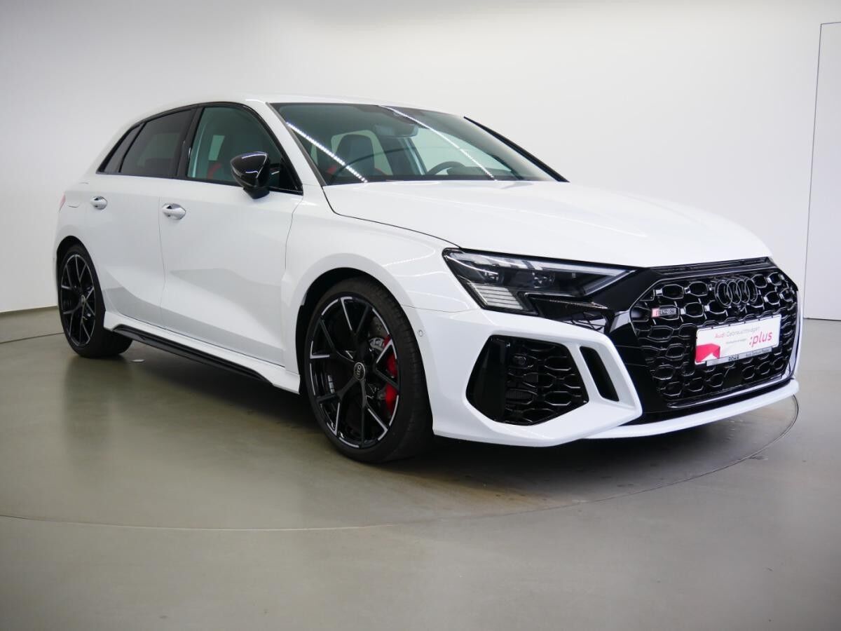Audi RS3 RS 3 Sportback S tro. MATRIX HEAD-UP virt. Cock.+ B&O
