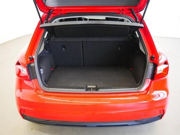 Audi A1 Sportback 25 TFSI advanced S tro. PDC GRA SHZ DAB