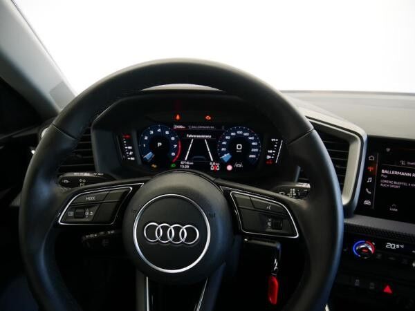 Audi A1 Sportback 25 TFSI advanced S tro. PDC GRA SHZ DAB