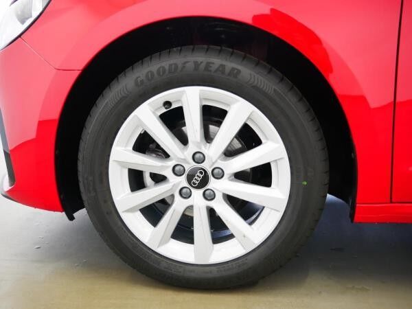 Audi A1 Sportback 25 TFSI advanced S tro. PDC GRA SHZ DAB