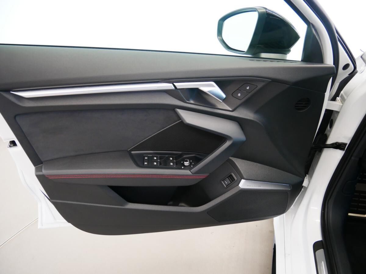 Audi RS3 RS 3 Sportback S tro. MATRIX HEAD-UP virt. Cock.+ B&O