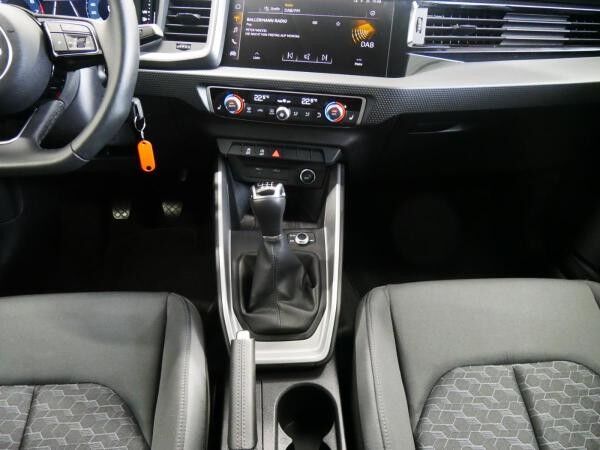 Audi A1 Sportback 30 TFSI advanced virt. Cock. PDC SHZ DAB