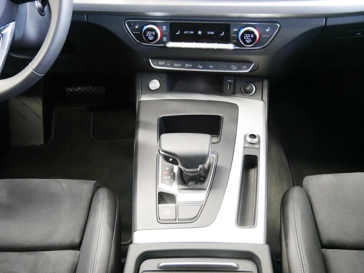 Audi Q5 Sportback 45 TFSI quattro S line S tro. MATRIX AHK virt. Cock.+