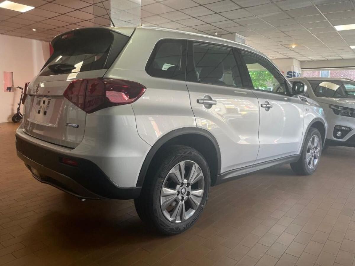 Suzuki Vitara Club Model 2025 SUV 129PS ❤️ HYBRID ⏱ Keyless, Tempomat, Navi, R-Cam, App Link kabellos❗❗❗❗