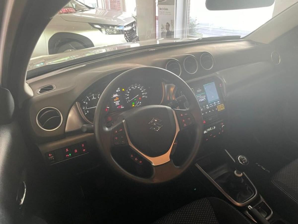 Suzuki Vitara Club Model 2025 SUV 129PS ❤️ HYBRID ⏱ Keyless, Tempomat, Navi, R-Cam, App Link kabellos❗❗❗❗