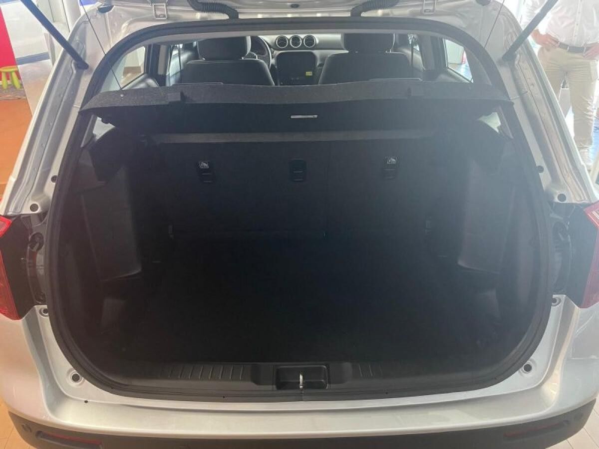 Suzuki Vitara Club Model 2025 SUV 129PS ❤️ HYBRID ⏱ Keyless, Tempomat, Navi, R-Cam, App Link kabellos❗❗❗❗