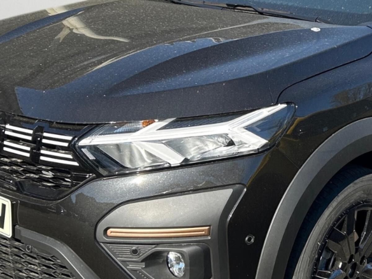 Dacia Sandero Stepway Extreme TCe 110 *Navi*Sitzheizung*Kamera*uvm.