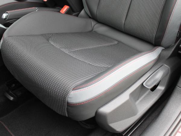 Audi A1 Sportback 35 TFSI S-TRONIC S-LINE+NAVI+SHZG+K