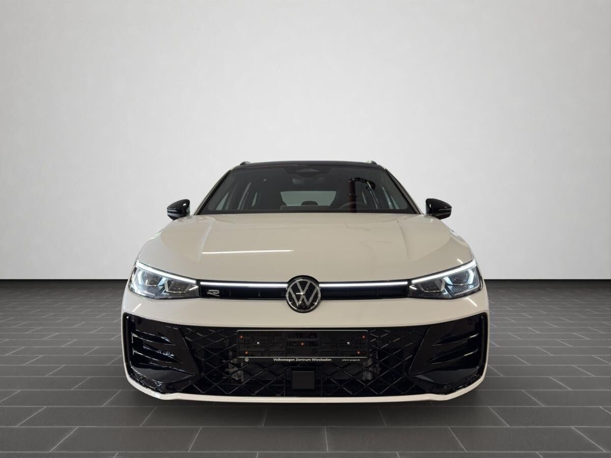 Volkswagen Passat Variant R-Line 2.0 TDI 4MOT DSG SIGNATURE