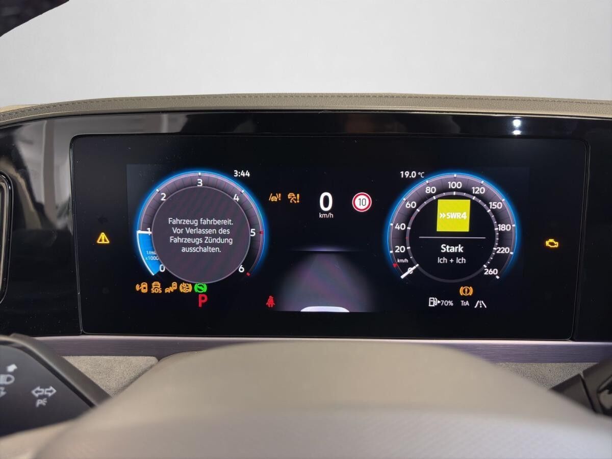 Volkswagen Passat Variant R-Line 2.0 TDI 4MOT DSG SIGNATURE