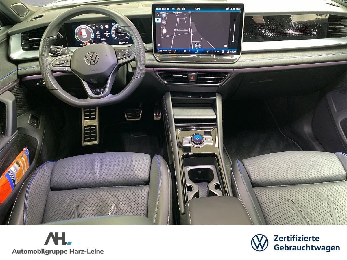 Volkswagen Tayron 1.5 eHybrid R-Line Black Style AHK Pano RFK HuD Volkswagen Tayron 1.5 eHybrid R-Line Black Style AHK Pano RFK HuD