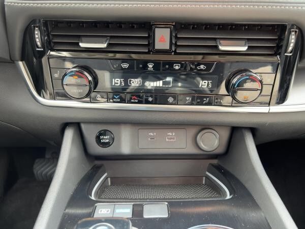 Nissan X-Trail 1.5 Tekna e-Power HuD 360 Kamera ACC