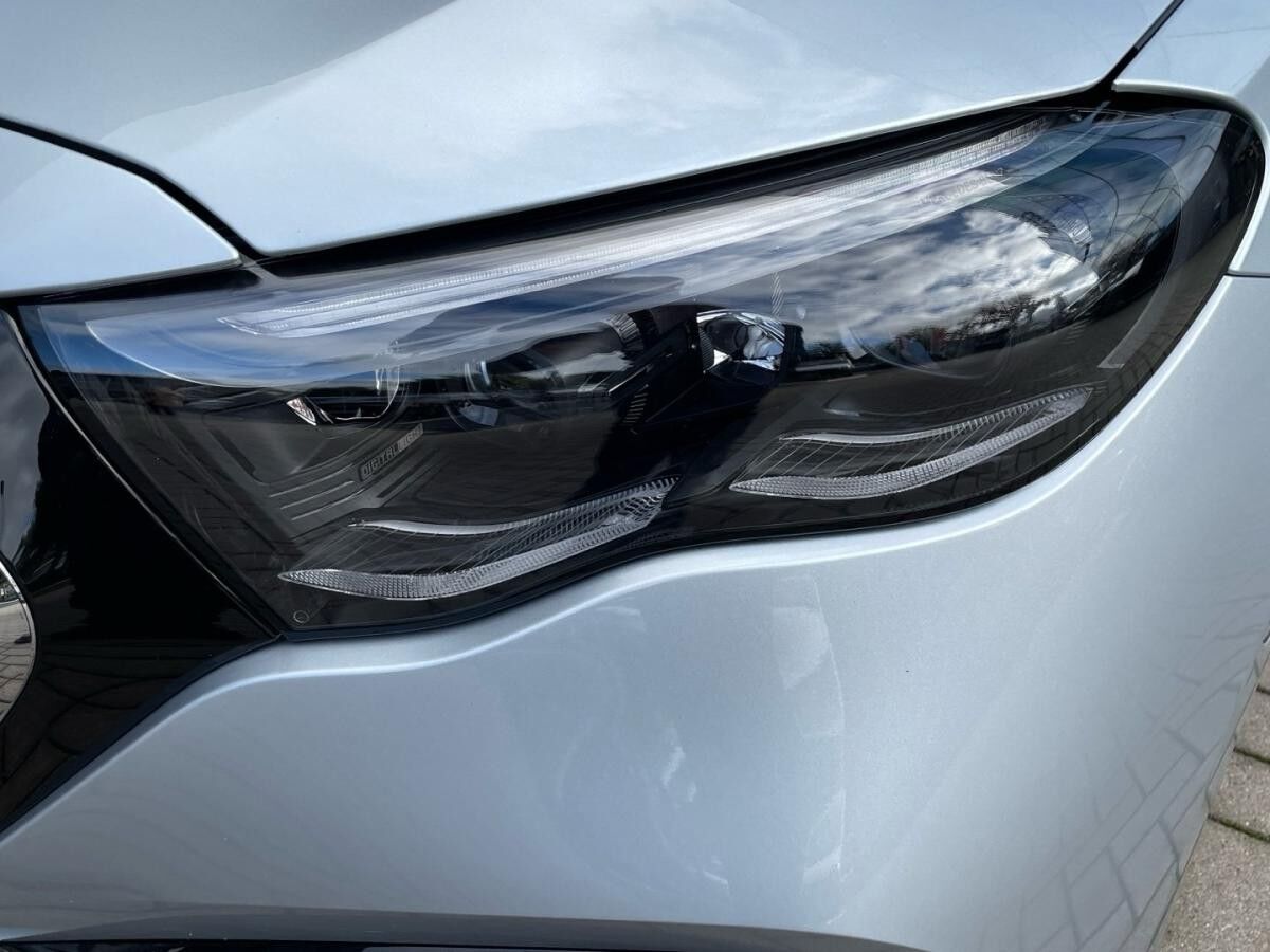 Mercedes-Benz E 200 d T AMG Distronic Digital-Light Pano AHK