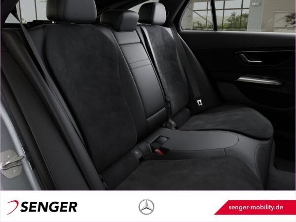 Mercedes-Benz E 200 d T AMG Distronic Digital-Light Pano AHK