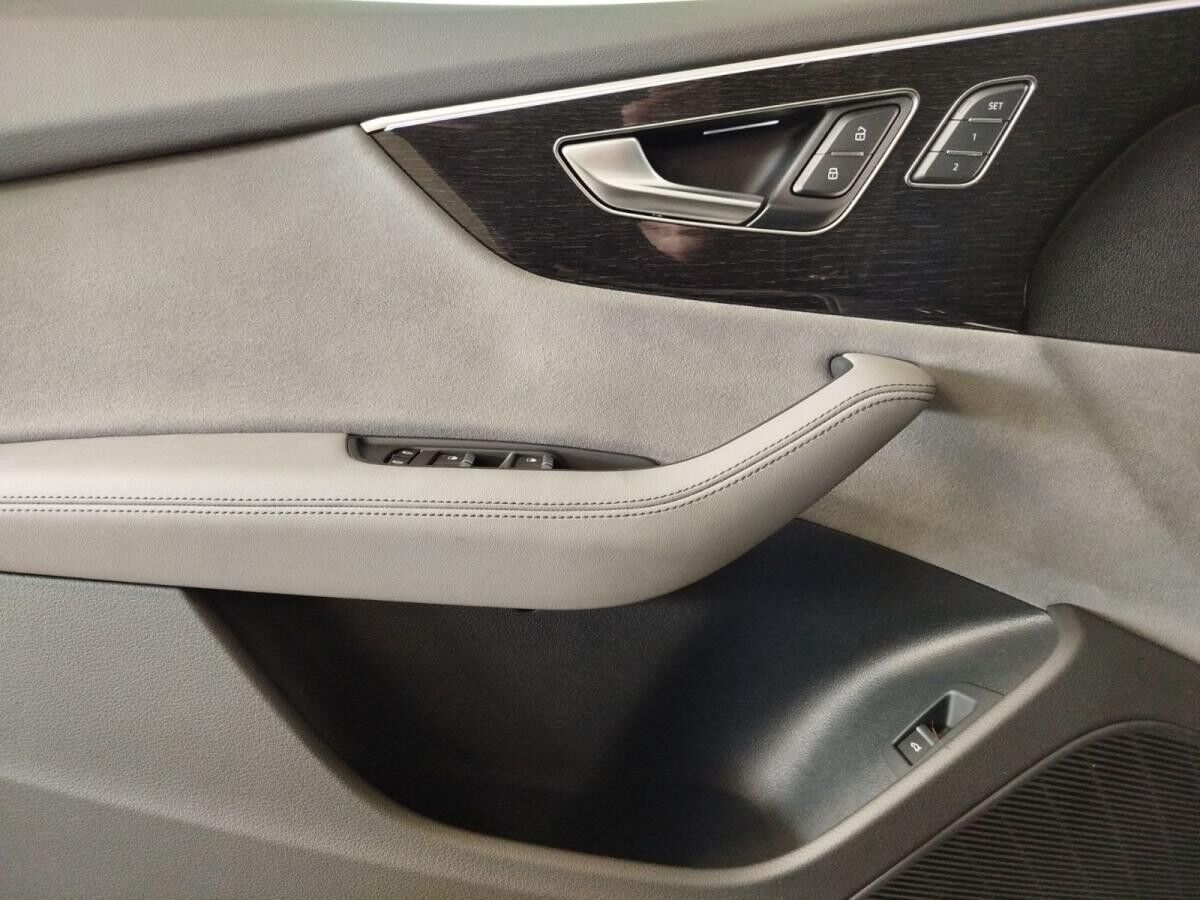 Audi Q8 50 TDI quattro tiptronic S line HD Matrix-LED Panorama B&O air suspension HuD