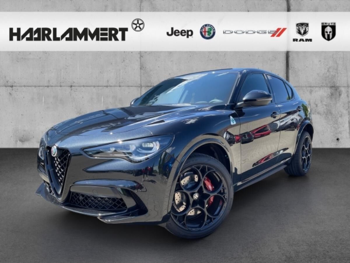 Alfa Romeo Stelvio Quadrifoglio Q4 2.9 PDC+KAMERA+LEDER+SHZ+CARPLAY
