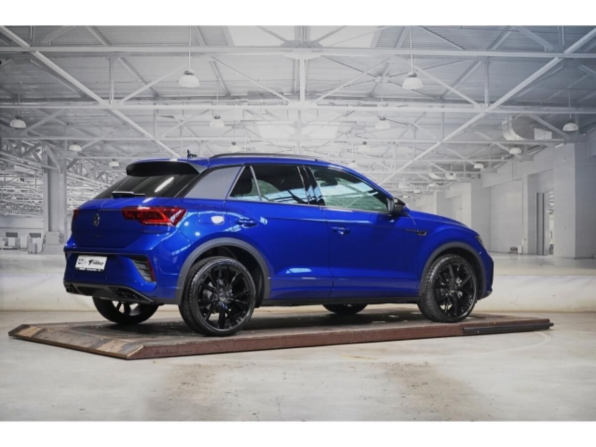 Volkswagen T-Roc R-Line 1.5 TSI OPF DSG Black Style IQ.LIGHT
