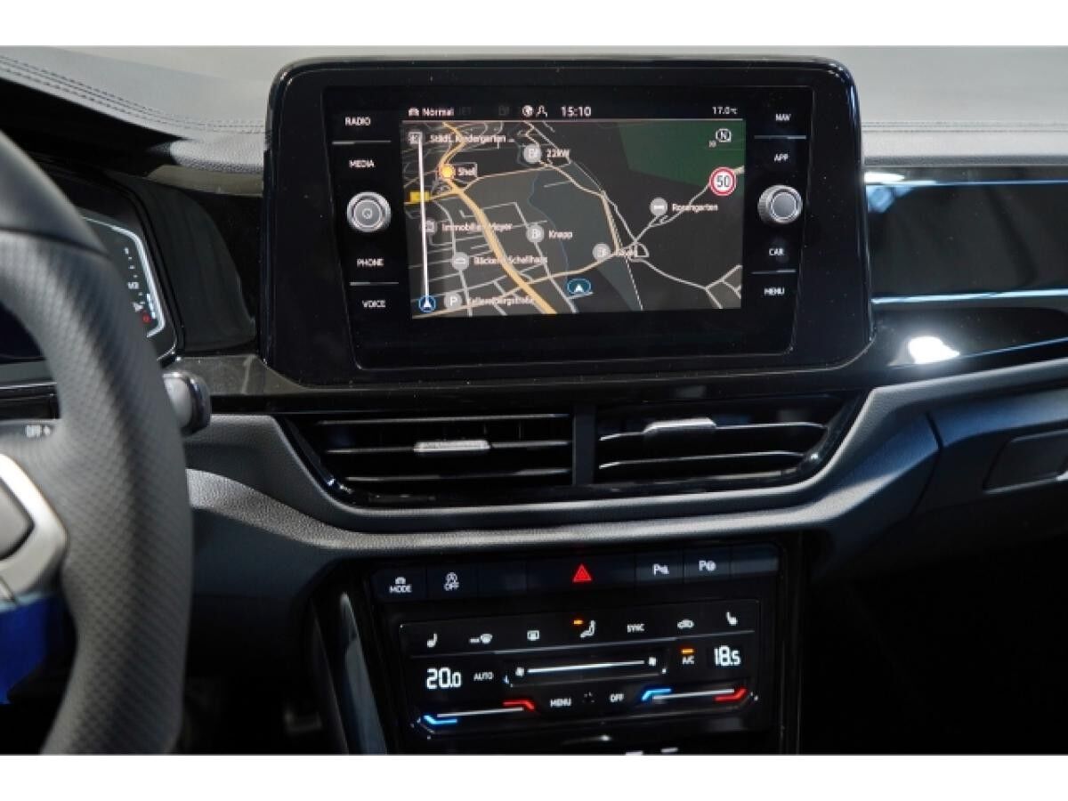 Volkswagen T-Roc R-Line 1.5 TSI OPF DSG Black Style IQ.LIGHT