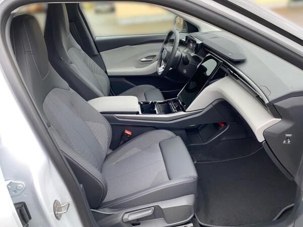 Ford Explorer 77kWh Extended Range RWD