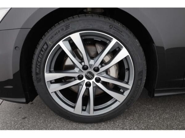 Audi A6 Avant 50 TDI quattro S line AHK/Matrix/P-Dach