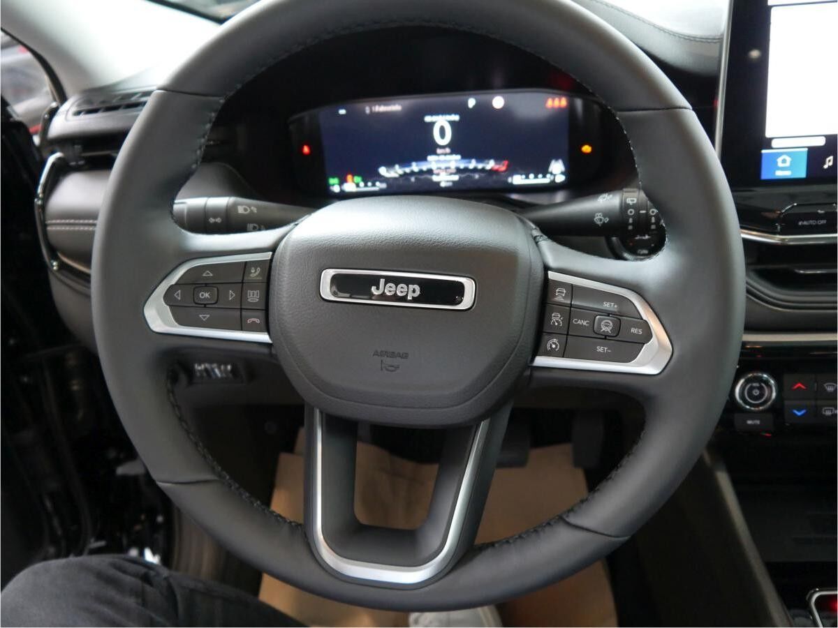 Jeep Compass Summit e-Hybrid "Voll"